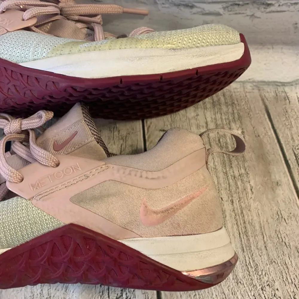 NIKE Women’s MetCon FlyKnit 3 Pink Sneakers / Size: 8.5